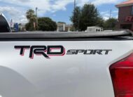 2017 Toyota Tacoma TRD 103,419 millas